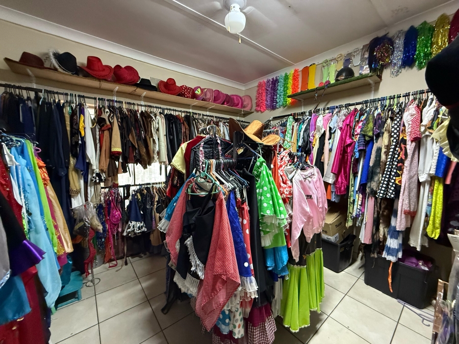 Commercial Property for Sale in Bodorp North West